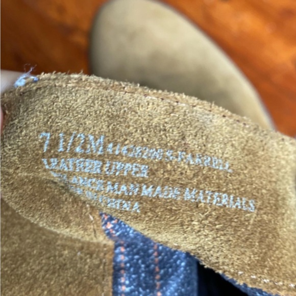 Booties - Picture 6 of 7